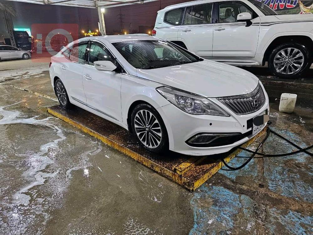 Hyundai Azera